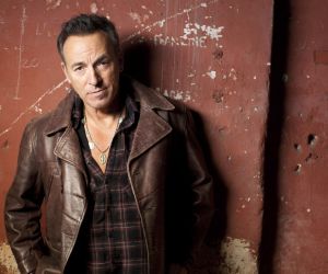 Bruce Springsteen: «Είμαι έτοιμος να γίνω νέος ξανά»