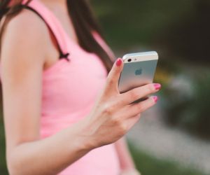 Dating: Τι να κάνεις όταν του έχεις στείλει μήνυμα κι εκείνος δεν σου απαντά;
