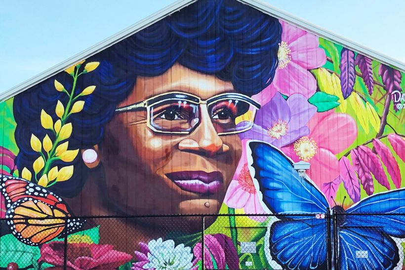 Rosa Parks: «Για να φέρεις την αλλαγή, δεν πρέπει να φοβάσαι να κάνεις το πρώτο βήμα. Θα αποτύχεις μόνο όταν σταματήσεις να προσπαθείς»