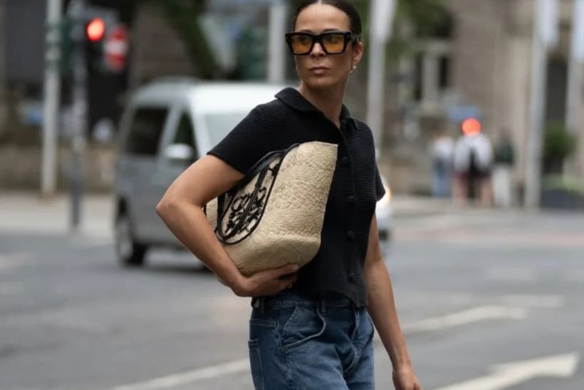 Wide-leg jeans