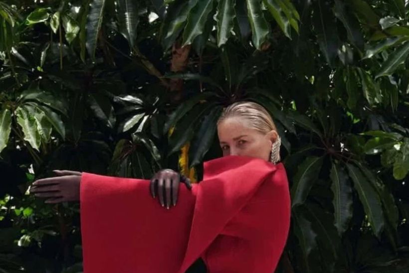 Η Sharon Stone στην καμπάνια της Capsule RE/EDIT του Mugler