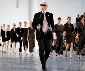 Karl Lagerfeld: «Η δουλειά μου είναι να αναδείξω στους ανθρώπους αυτό που δεν θα τολμούσαν να εκφράσουν οι ίδιοι»