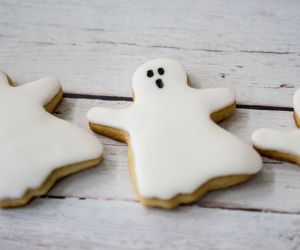 Φαντασμαγευστικά μπισκότα - για το Halloween κι όχι μόνο