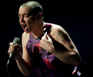 Sinead O'Connor: «Το να λες αυτό που νιώθεις είναι σαν να σκάβεις τον τάφο σου»