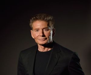Calvin Klein: «Δεν μένω στην επιτυχία. Ίσως αυτός είναι ένας λόγος που είμαι επιτυχημένος»