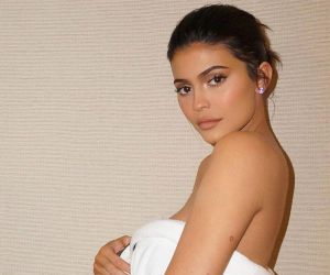 Ice water facial: Το beauty trick της Kylie Jenner λίγο πριν τη μεγάλη εμφάνιση