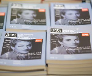 Με αφορμή την κυκλοφορία του βιβλίου «Μαρία Κάλλας – Lyric and Coloratura arias», της διεθνούς σειράς μουσικών βιβλίων «33 1/3», οι εκδόσεις Οξύ ετοίμασαν μια υπέροχη παρουσίαση