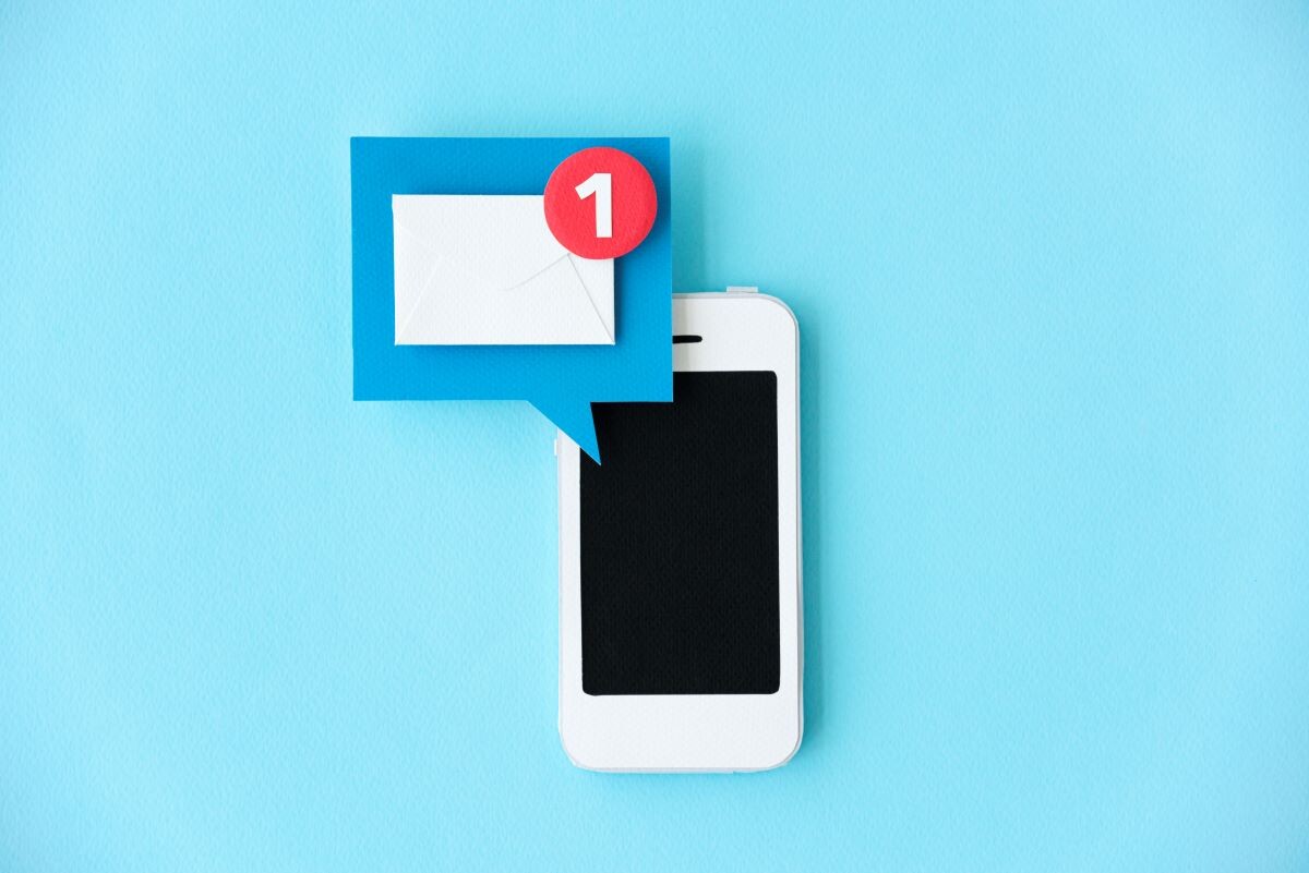 Digital self-care: Πώς έμαθα να χρησιμοποιώ την τεχνολογία, χωρίς να με εξαντλεί.