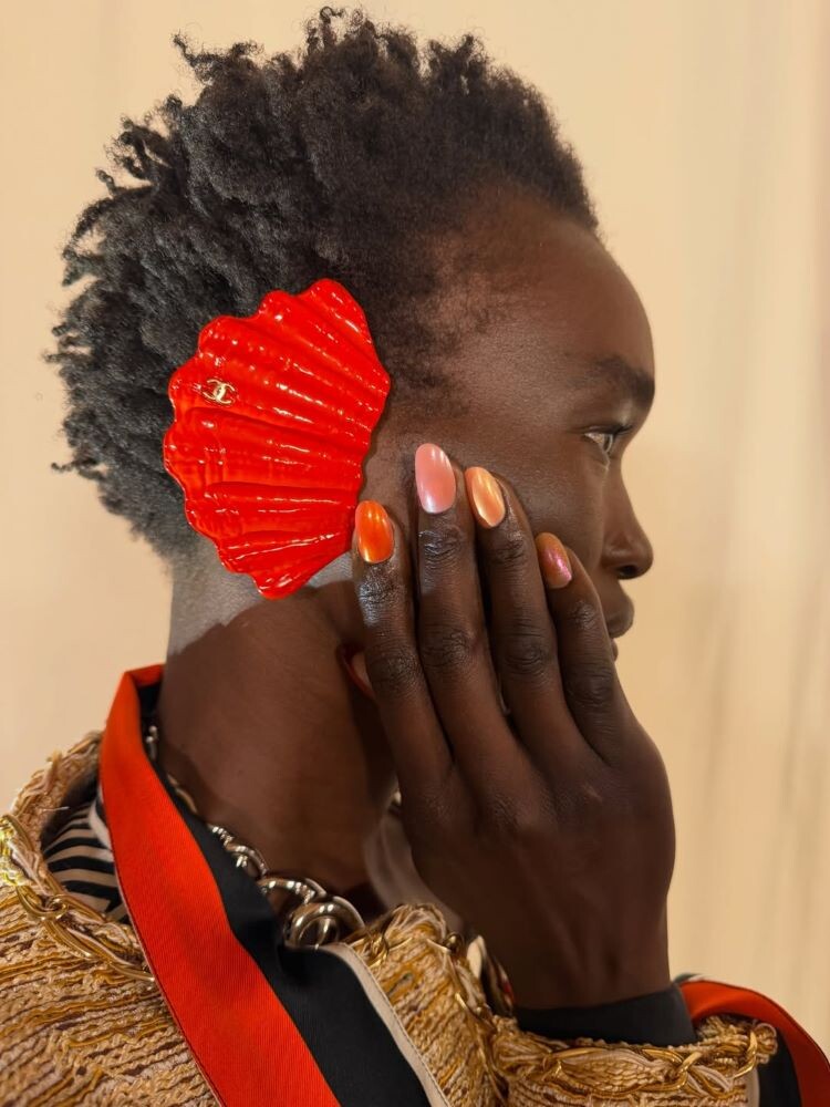 mermaid mani chanel cruise 26