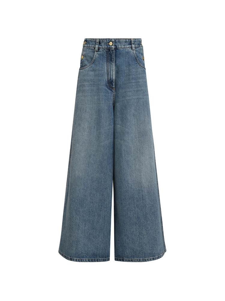 how to wear jeans in the summer