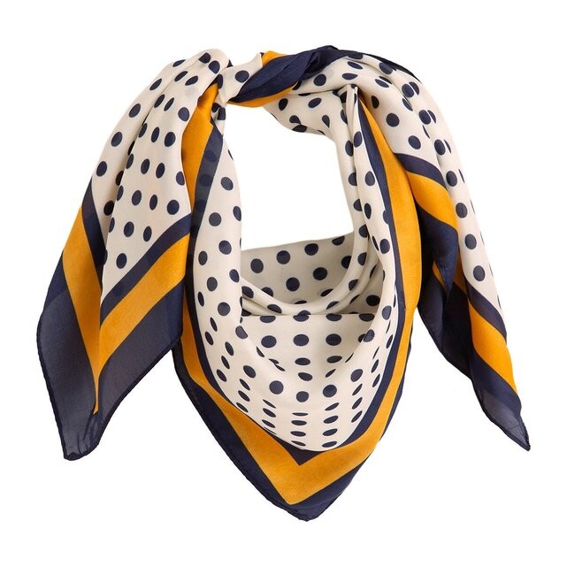 laredouttescarfnew