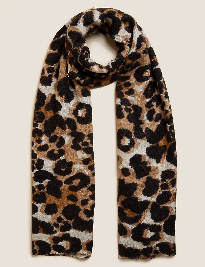marksandspencerwinterthreescarf