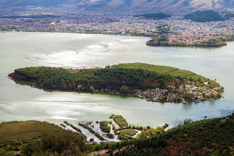 plasmata-ioannina-b