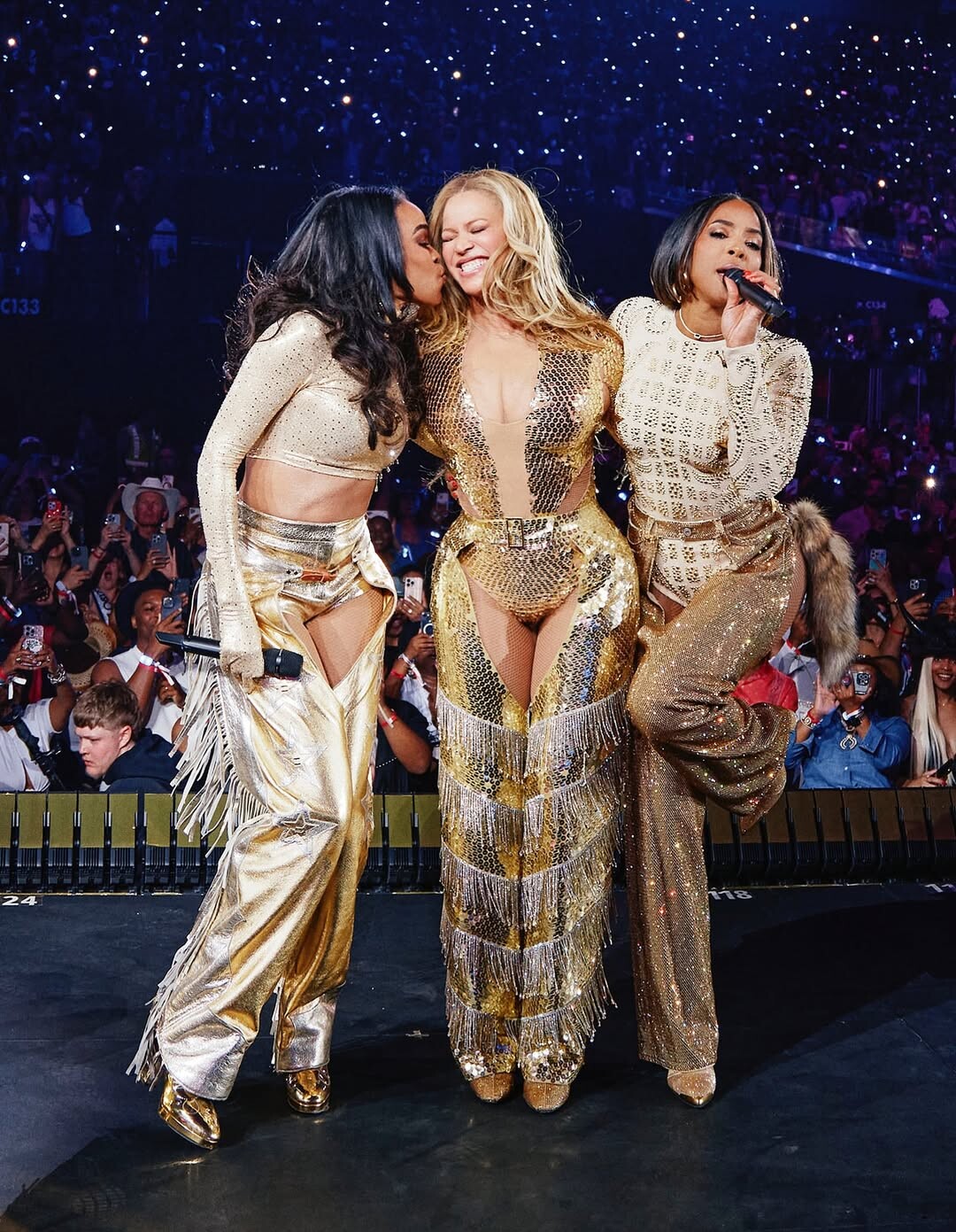 Beyoncé & Destiny's Child σε μια έκπληξη-επανένωση