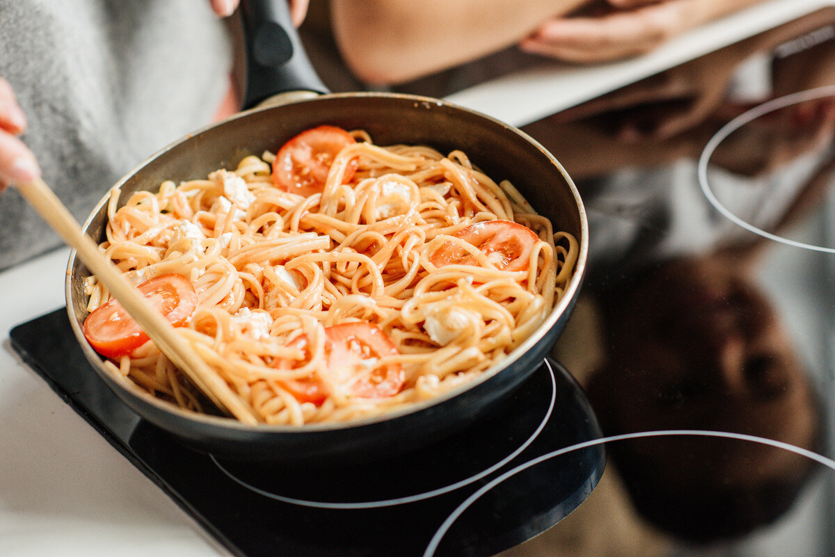 Οι 5 αγαπημένες μου συνταγές comfort food ζυμαρικών που κάνουν την Τετάρτη να μοιάζει με Παρασκευή