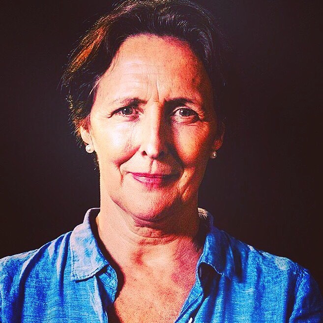 Fiona Shaw: «Μια σχέση έρχεται από τον Θεό και το τυχαίο».