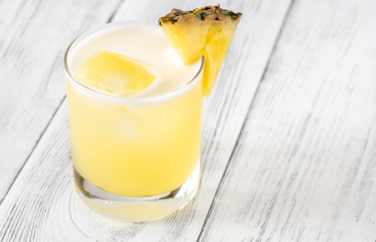 Painkiller Cocktail - είτε βγεις είτε χαλαρώσεις στο σπίτι, σου έχω τη συνταγή για το απόλυτο ποτό της Παρασκευής