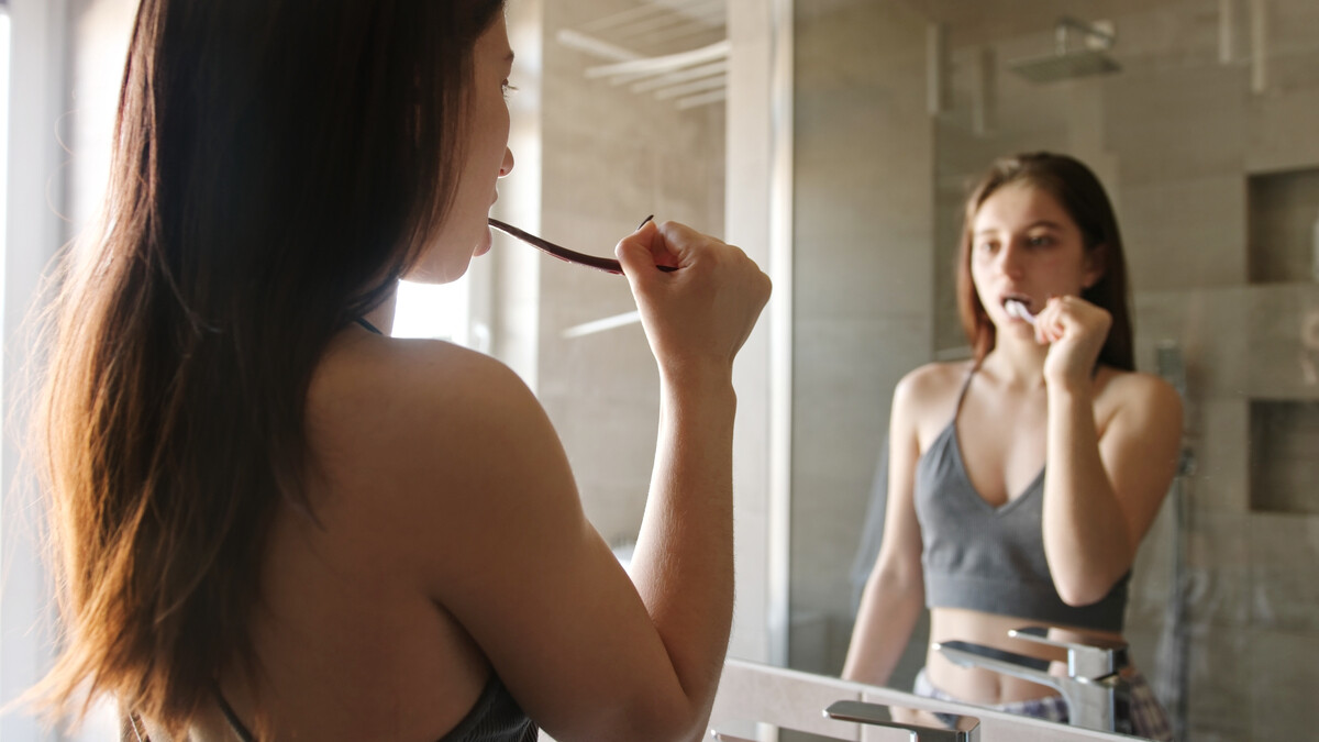 Την Τρίτη πηγαίνω στο γραφείο free make-up – και αυτό το μίνι detox αναζωογονεί την επιδερμίδα αλλά και mindset μου