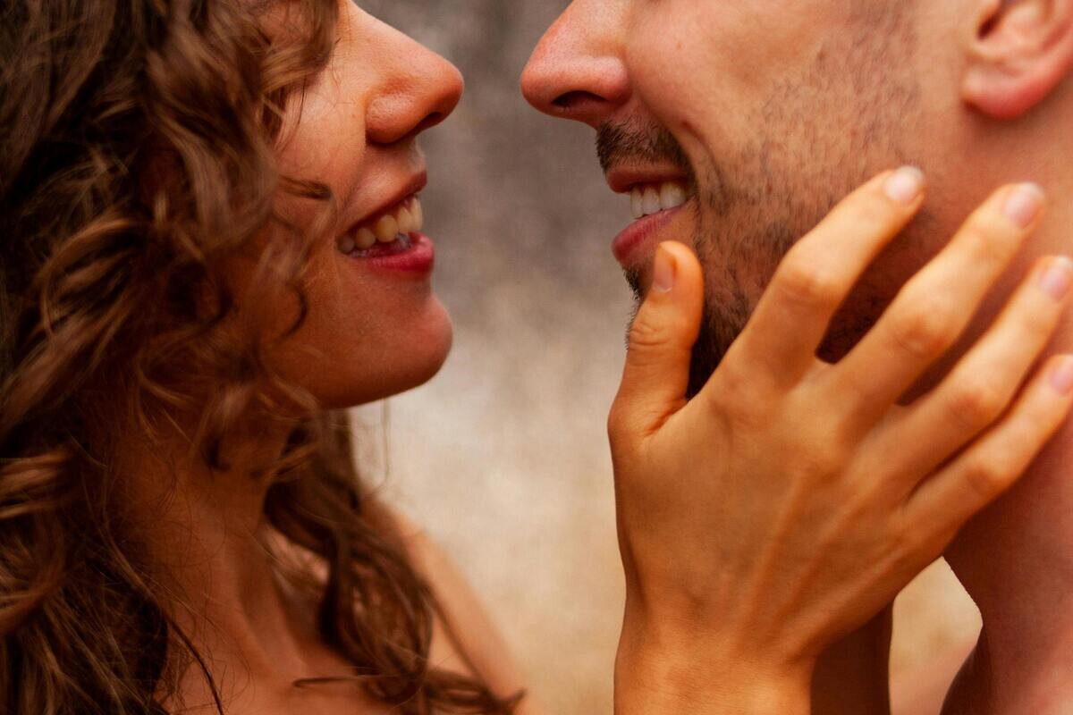 Παγκόσμια Ημέρα Γάμου: 6+1 κλειδιά ώστε ο γάμος σου να μείνει ζωντανός (και να ερωτεύεσαι τον σύντροφό σου κάθε μέρα από την αρχή)