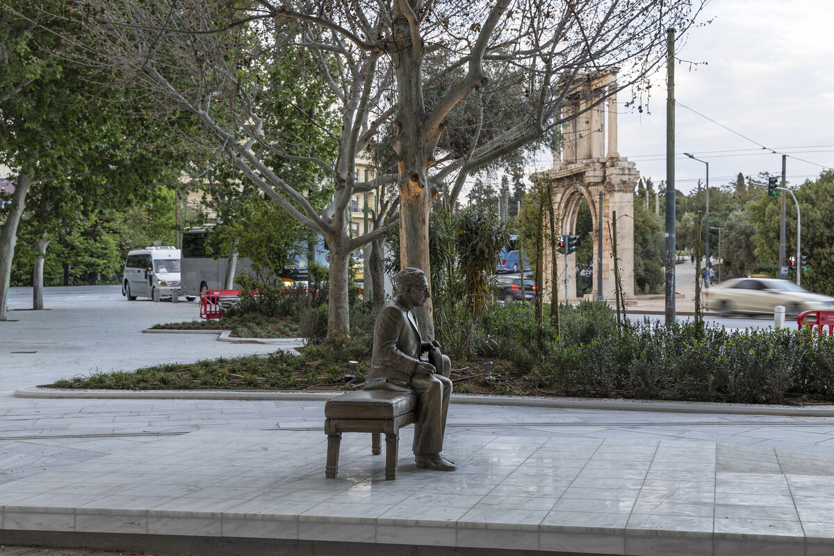 images/Cavafy_Statue_Stelios_Tzetzias_allyou_c.jpg#joomlaImage://local-images/Cavafy_Statue_Stelios_Tzetzias_allyou_c.jpg