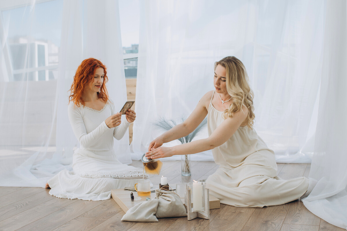 Summer Self-Love: Έτσι εναρμόνισα την εσωτερική μου ενέργεια με τη σοφία της παραδοσιακής κινεζικής ιατρικής