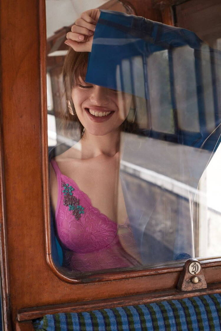 medium-jpg-ss23amourettecharmsummer_mc_2