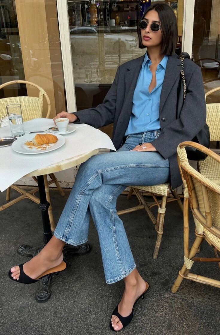 Blazer και τζιν παντελόνι