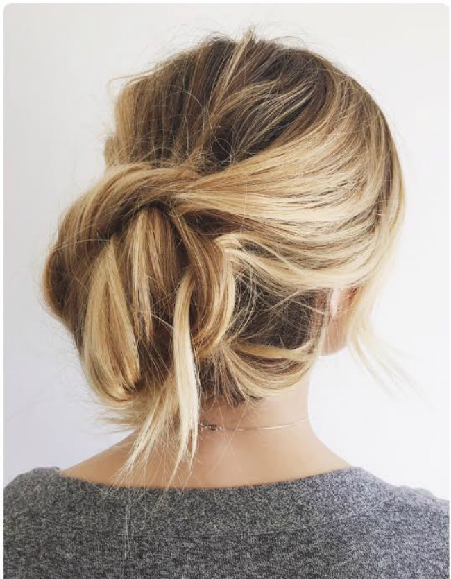 easiest-updo-diy-01.jpg