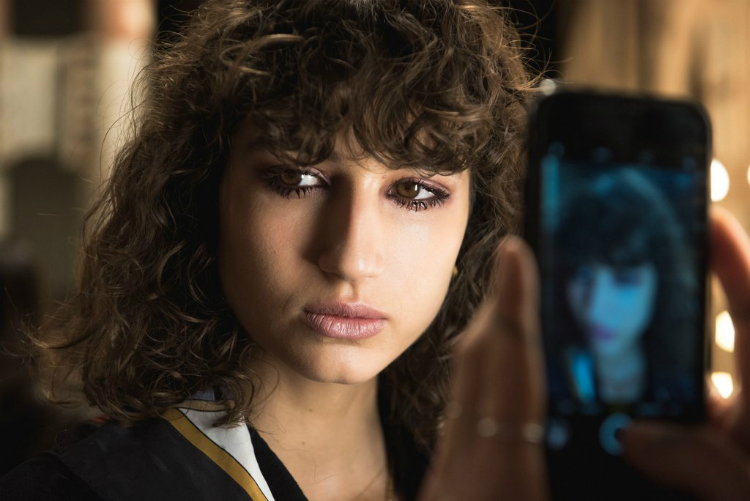 3real_life_beauty_trends_03.jpg