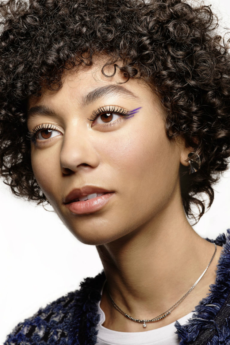 3freshwaystoaddcolor-with-your-eyeliner-01.jpg