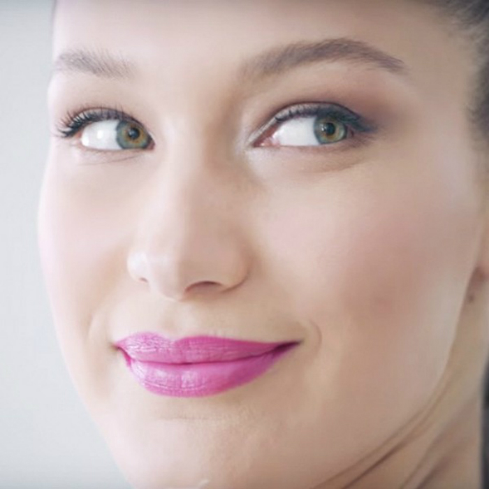 3fall-lipstick-colortrends-bellahadid-02.jpg