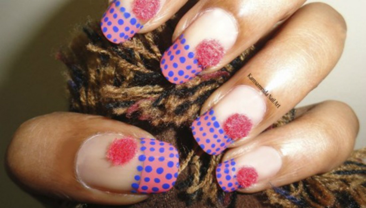 Pom-Pom-Nail-Art-03.jpg