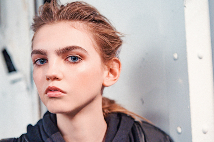 backstage-beauty-02.jpg