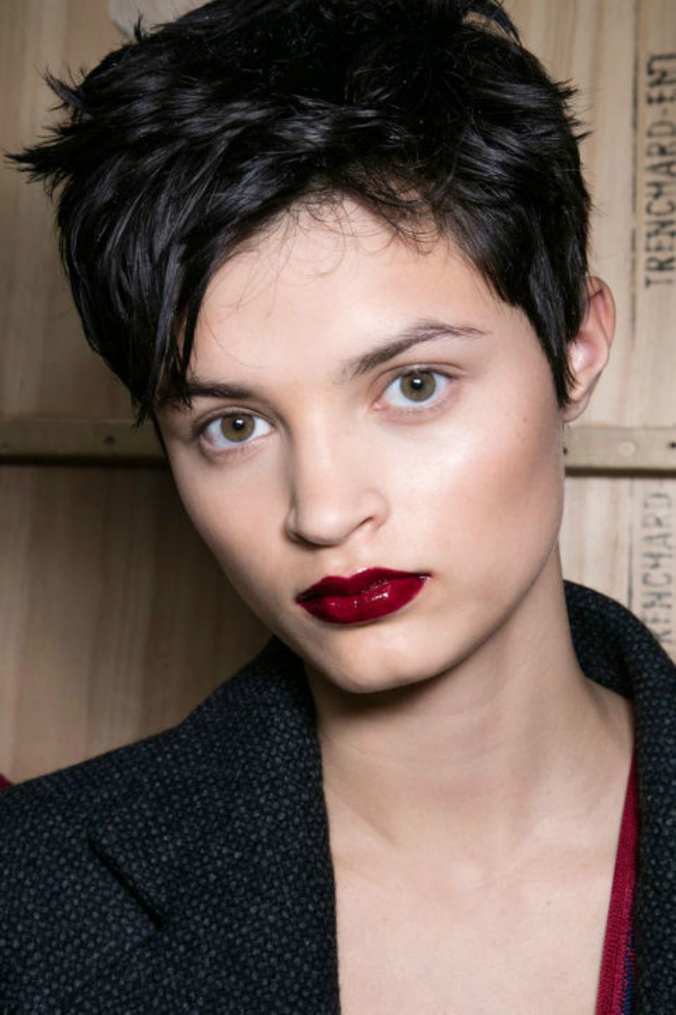 best-beauty-looks-from-lfw-02.jpg