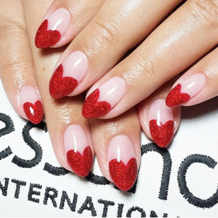 vdaynailart_02.jpg