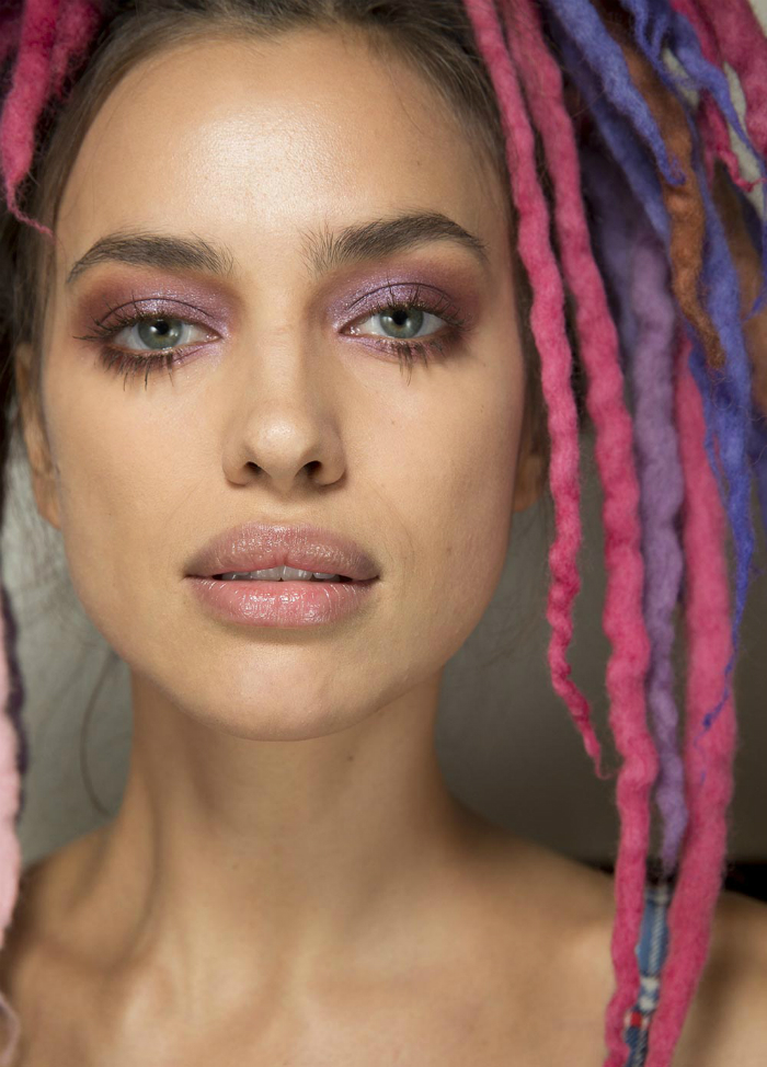 2017trend-pink-eyeshadow-05.jpg