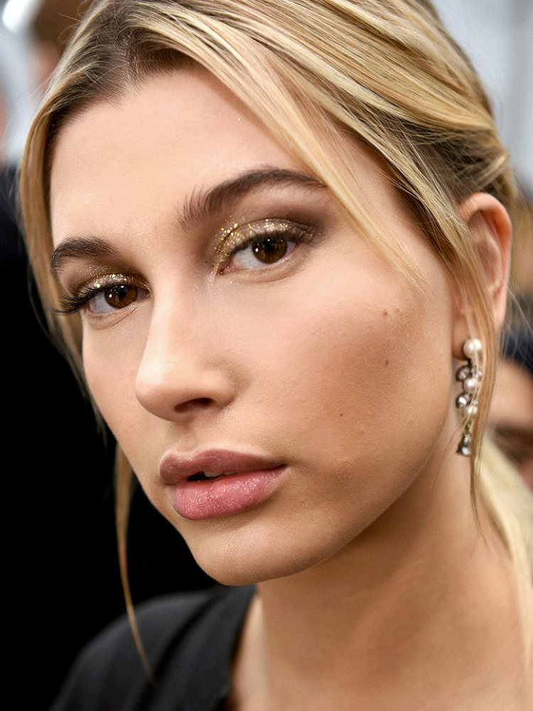 4fallmakeuptrends-fall16-02.jpg