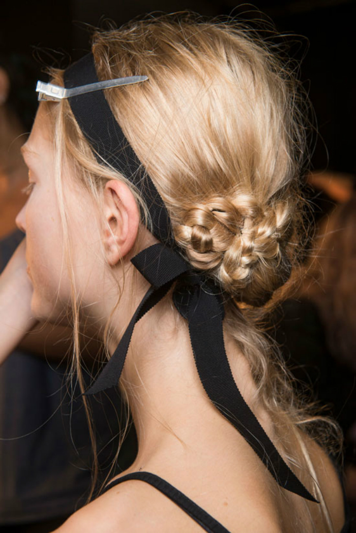 6bestbeautylooks-lfw-ss17-06.jpg