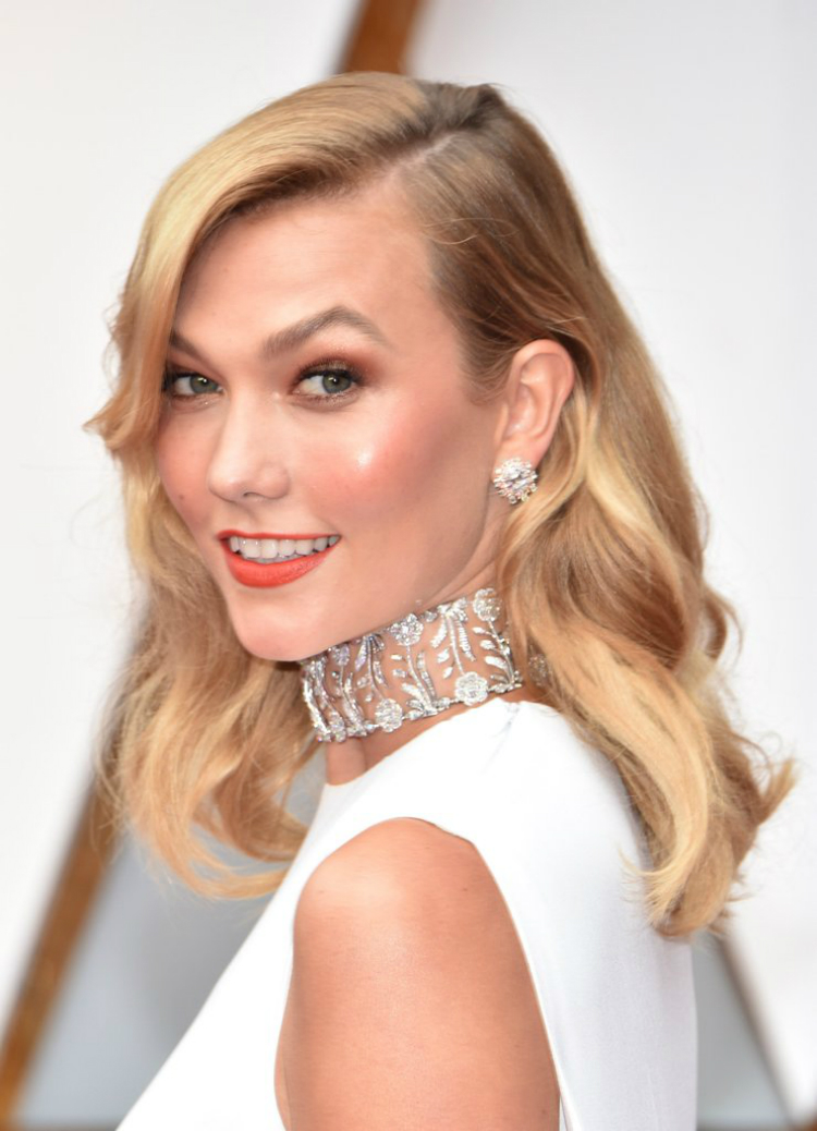 2017-oscars-beautylooks-07.jpg