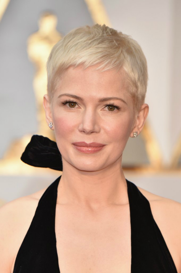 2017-oscars-beautylooks-14.jpg
