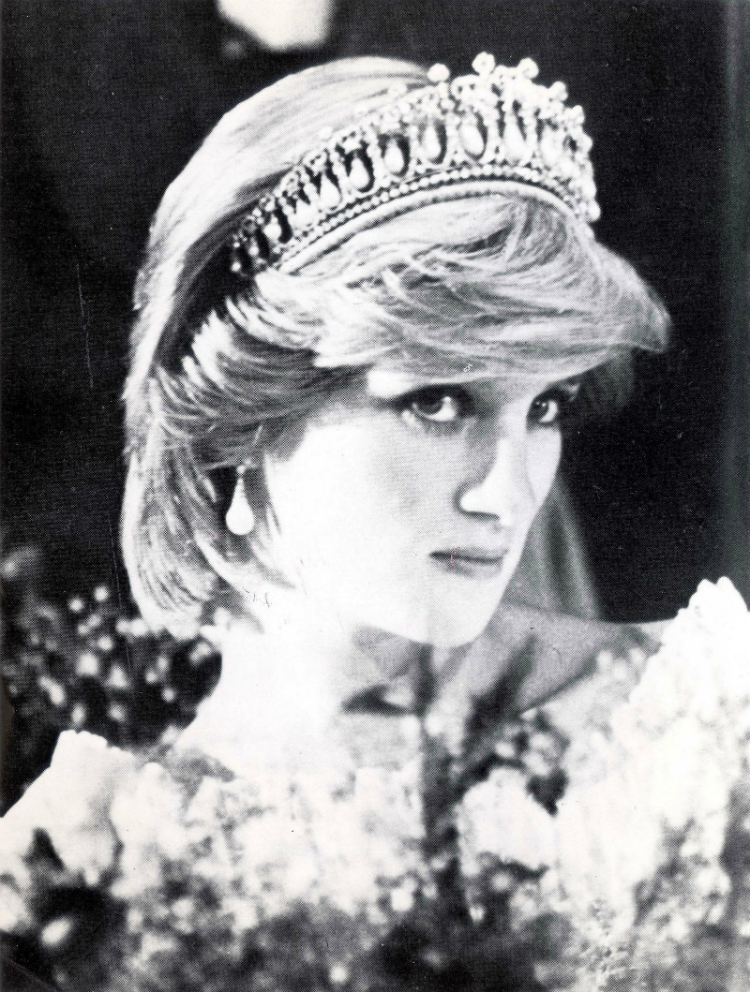 5-princess-diana-beauty-03.jpg