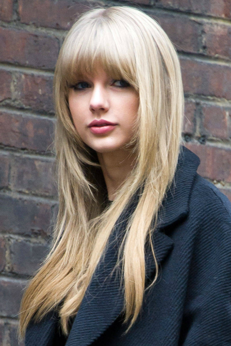 8beautylooks-by-taylor-swift-05.jpg