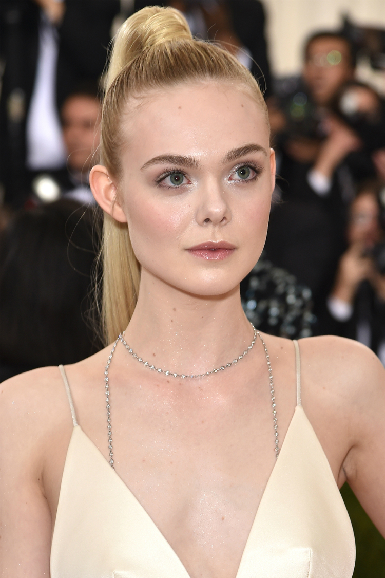 8beautylooksmetgala2016-08.jpg