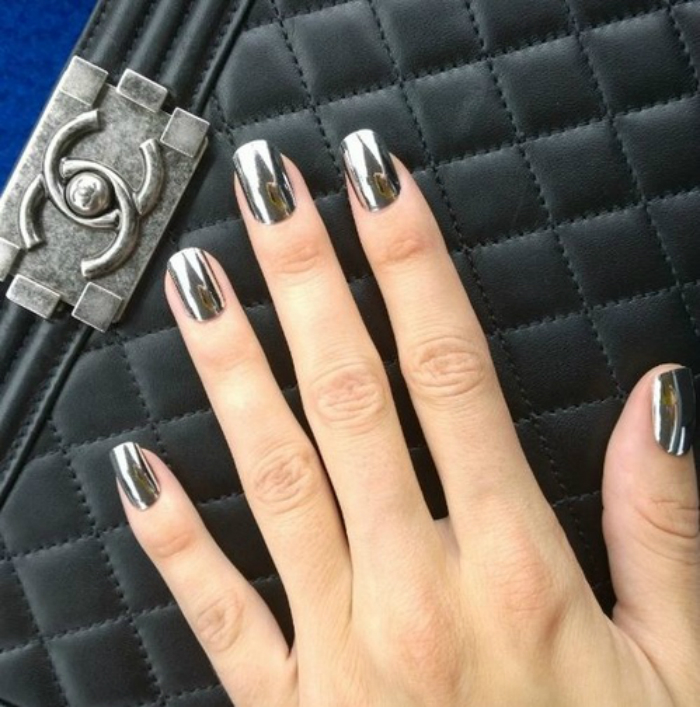 8manicures-by-models-07.jpg