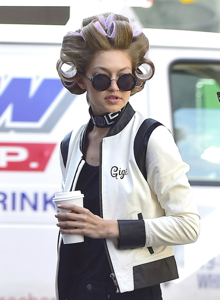 gigisecret4beachwaves-00.jpg