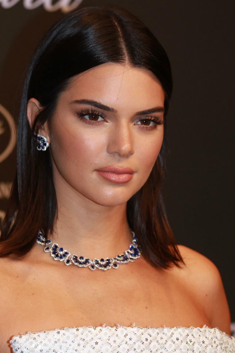 8cannes_bl_final_05.jpg