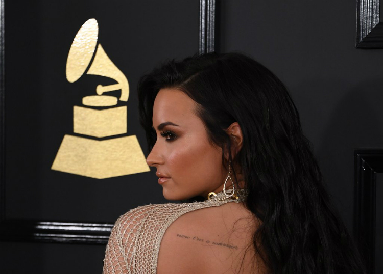 -2017-celebs-tattoos-on-redcarpet-08.jpg