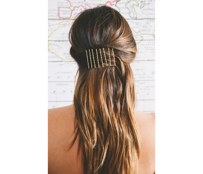 08-bobby-pin-hairstyles-03.jpg