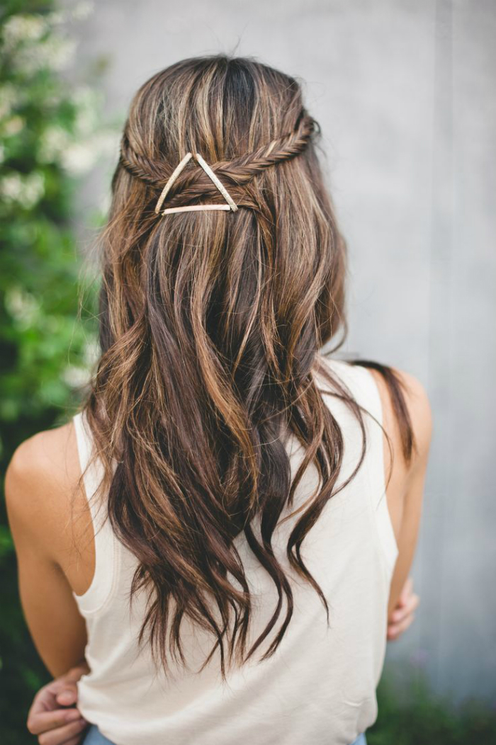 08-bobby-pin-hairstyles-04.jpg