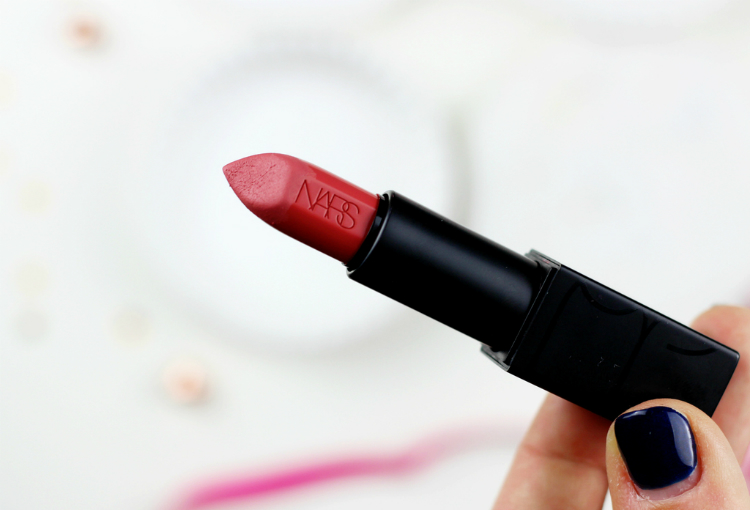 4office-appropriate-lipstick-colors-02.jpg